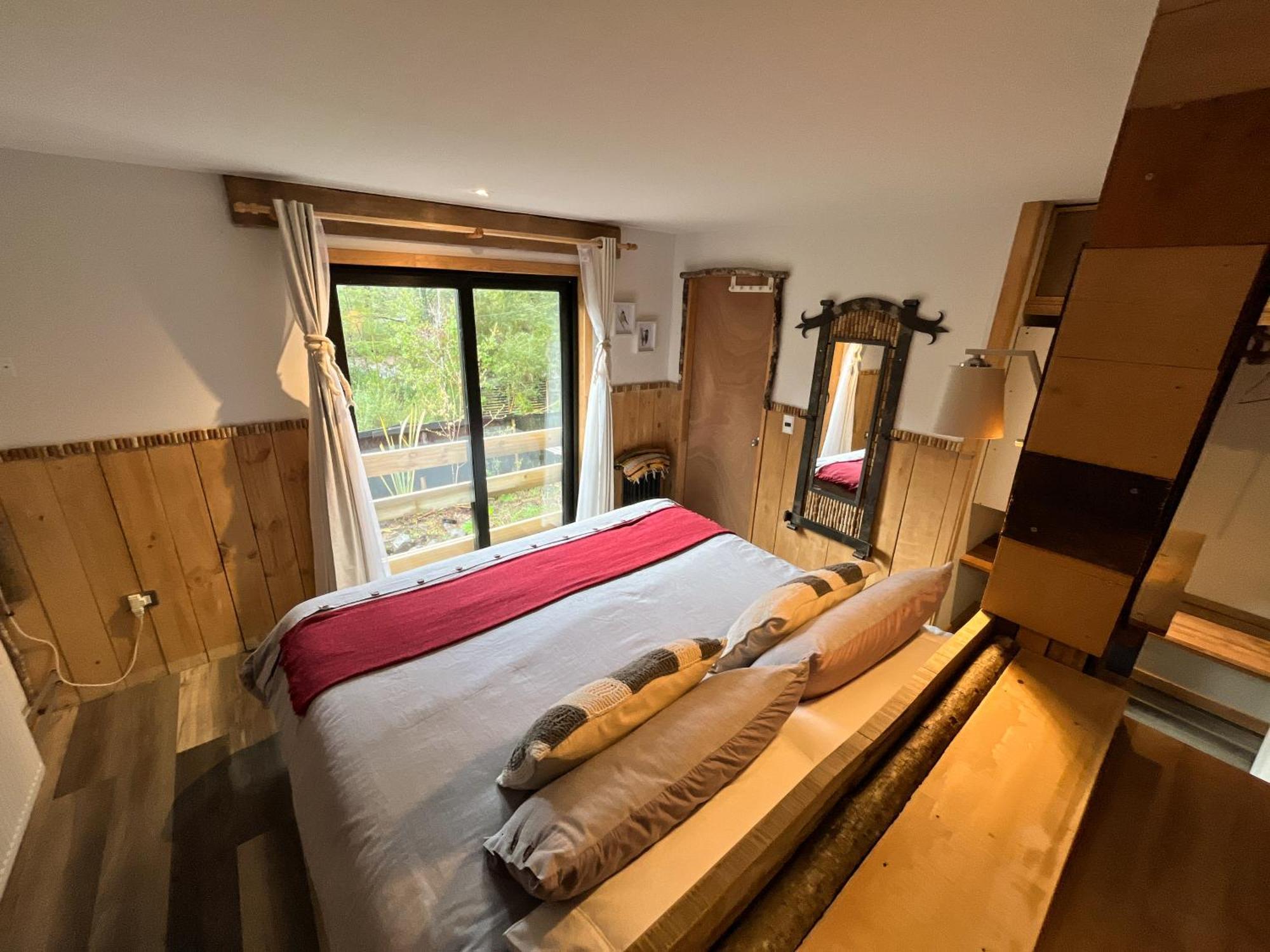 La Colmena Eco Homestay *